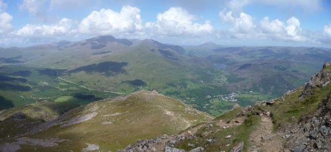 towards Beddgelert