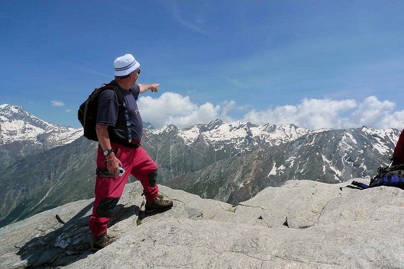 Mark showing ridge